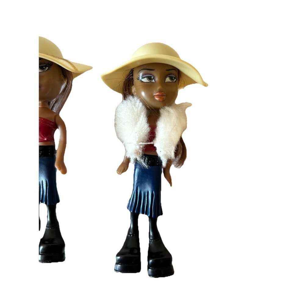 BRATZ McDonald's LOT of 4 Happy Meal Dolls Figures Toys - Picture 7 of 7